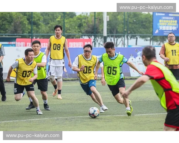 绿茵激斗：福利特与赫尔城的宿命对决，谁能点燃英伦足球的热血之夜？